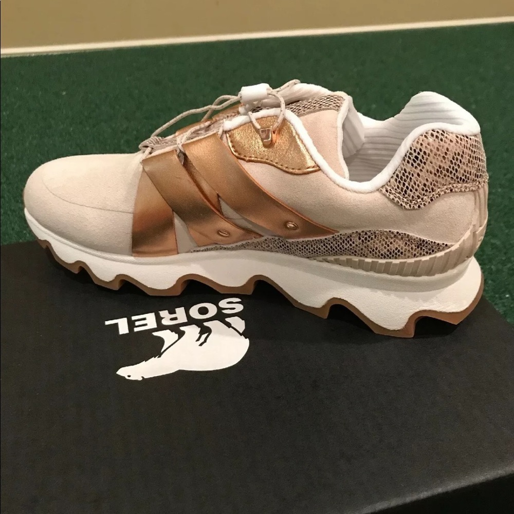 SOREL Women's Sneaker